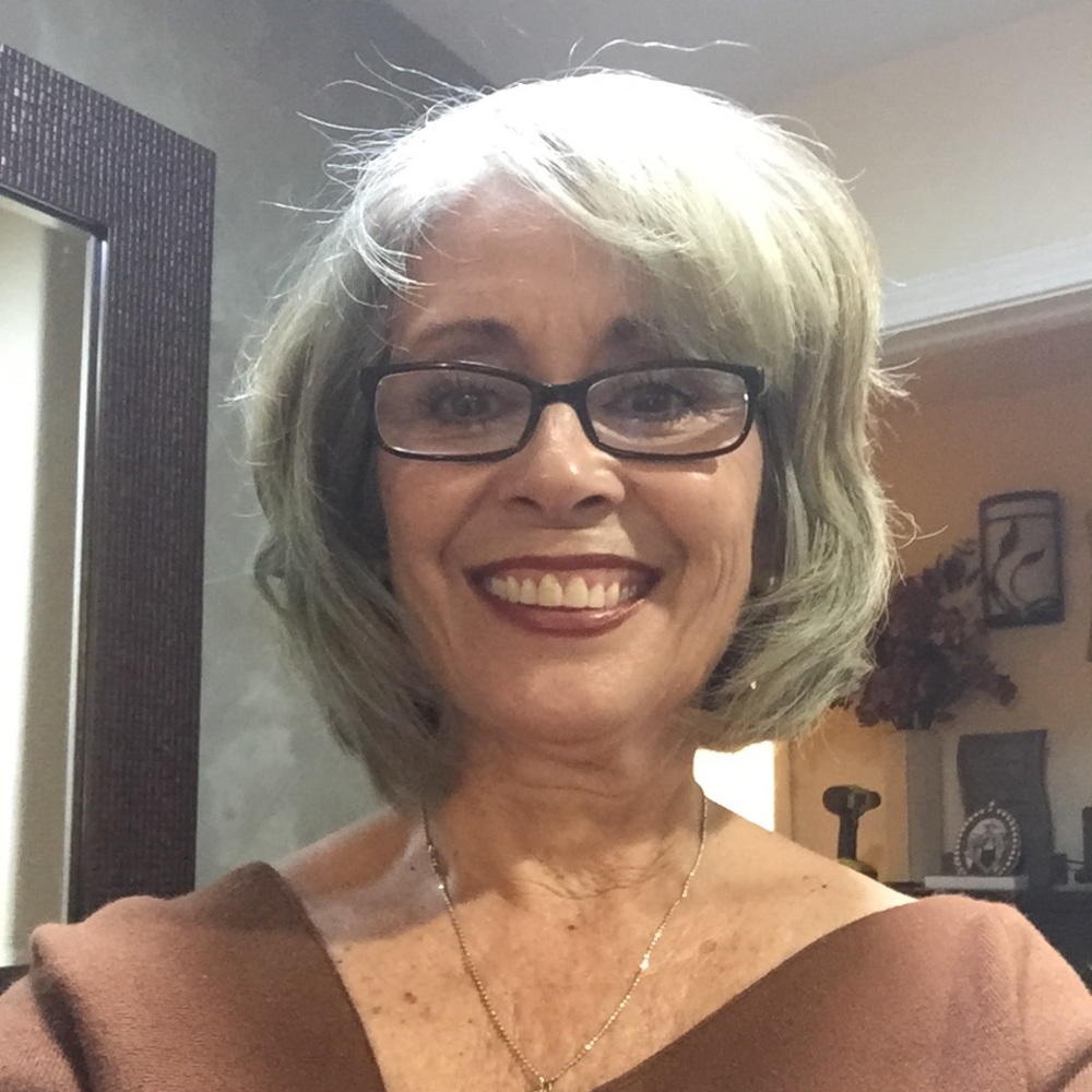 Meet your Posher, Yvonne